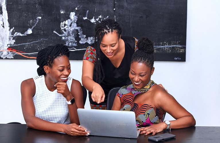 The Benefits of Developing Women Entrepreneurship